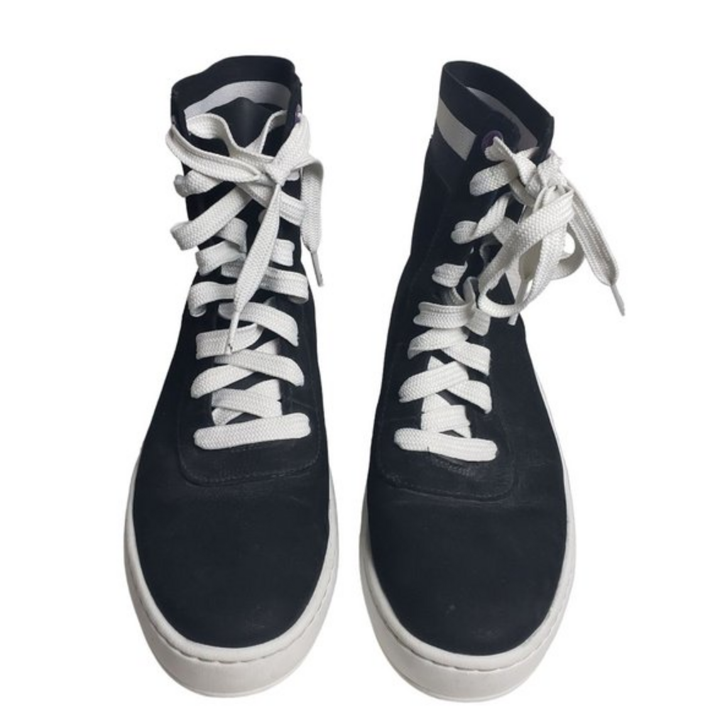 Timberland Womens Size 9.5 Black / White‎ Ruby Ann Sneaker Boots Lace Front